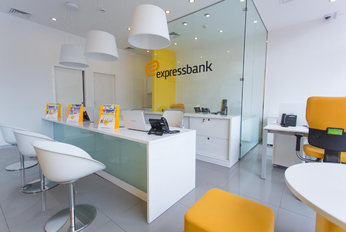 "Express Bank" II rübü 6 milyon manat xalis - MƏNFƏƏTLƏ BAŞA VURDU | FED.az