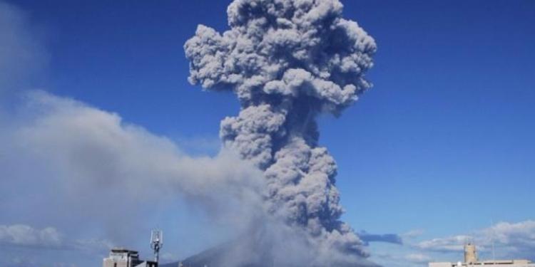 Крупное извержение вулкана Сакурадзима произойдет в течение ближайших 30 лет | FED.az