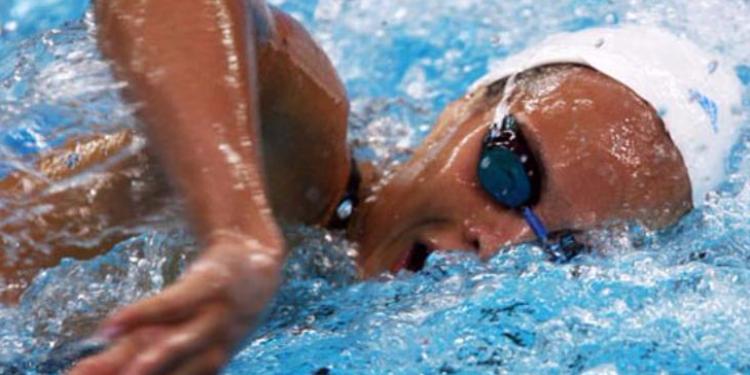 Азербайджанский пловец завоевал серебряную медаль | FED.az