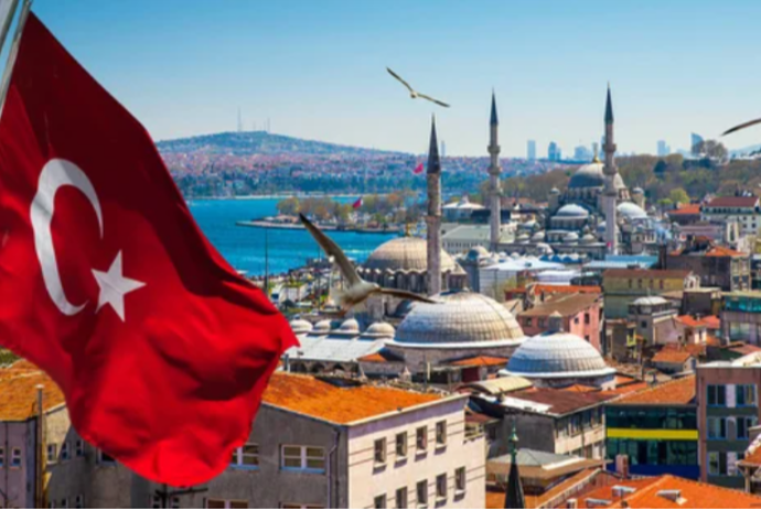 Türkiyənin turizm gəlirləri 65,6 milyard dollara çatıb | FED.az