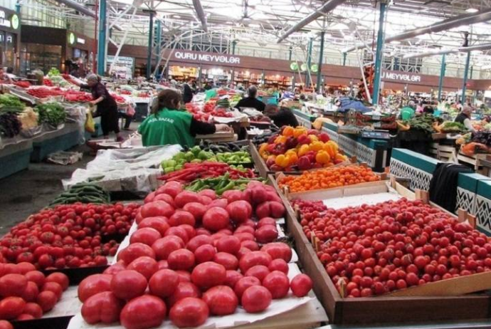Azərbaycanda bazarda nöqsanlar aşkarlanıb – Sahibkar barəsində protokol tərtib edilib | FED.az