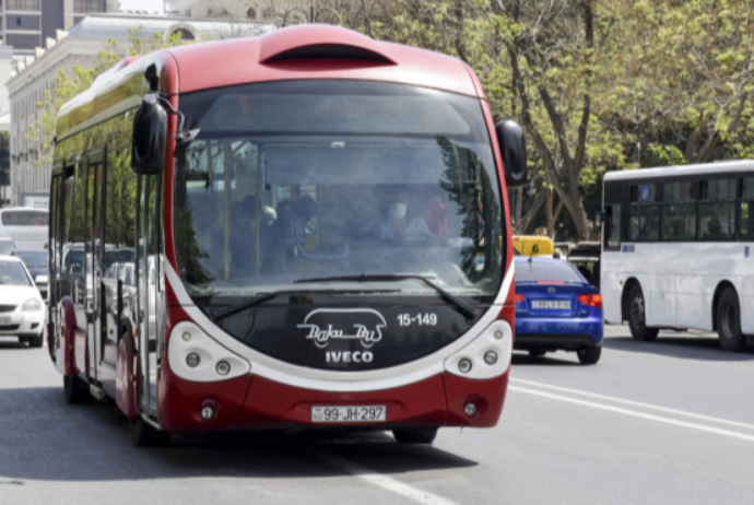 175 avtobus gecikir - SİYAHI | FED.az
