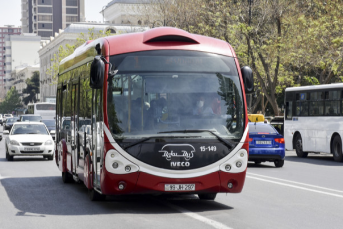 Bakıda 72 avtobus gecikir - -SİYAHI | FED.az