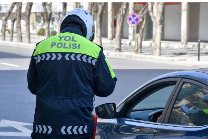 Azərbaycanda yol polisi son 4 ildə 400 milyon manat - CƏRİMƏ YAZIB | FED.az