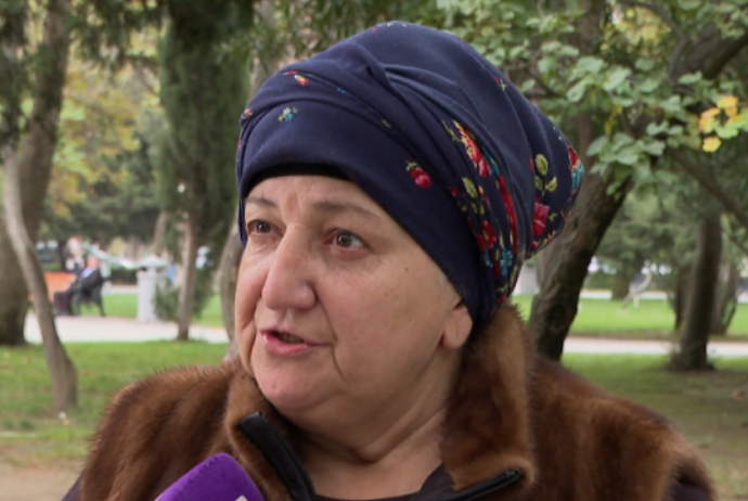 "Təqaüdümlə vergimi ödədim, lakin yenə borc yazılıb, ölkədən çıxışıma qadağa qoyulub" - VİDEO | FED.az