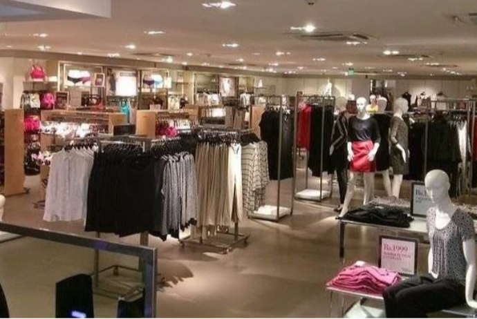 Bu il Azərbaycanda əhali geyimə 7,5 milyard manat xərcləyib | FED.az