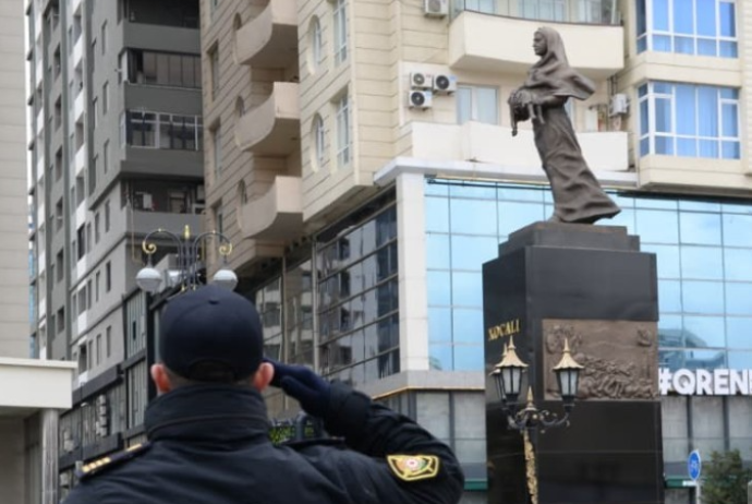 Xocalı soyqırımı qurbanlarının xatirəsi 1 dəqiqəlik sükutla yad edilib | FED.az