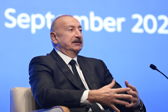 Azərbaycan Prezidenti: ÜDM-in 70 faizdən çoxu qeyri-neft sektorunun payına düşür | FED.az