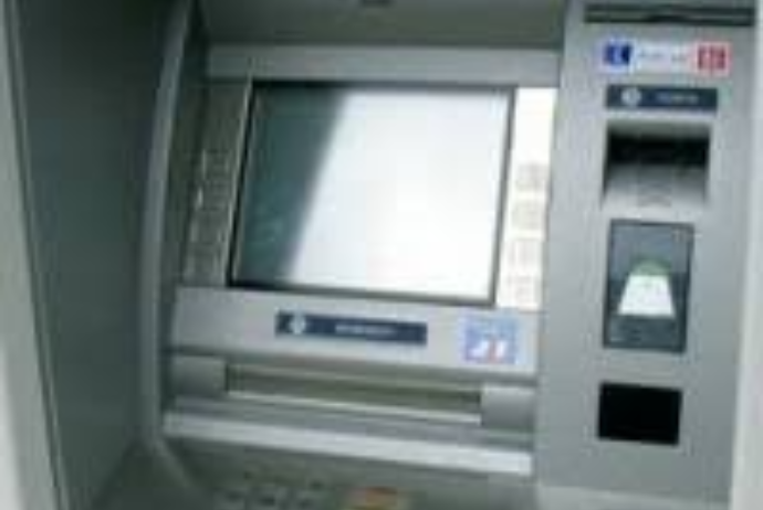 Azərbaycanda bankomatların sayı 3,4 minə çatıb | FED.az