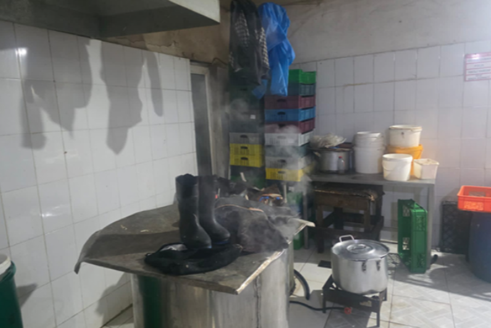 Toyuq ətini bu şəraitdə istehsal edirlərmiş - VİDEO | FED.az