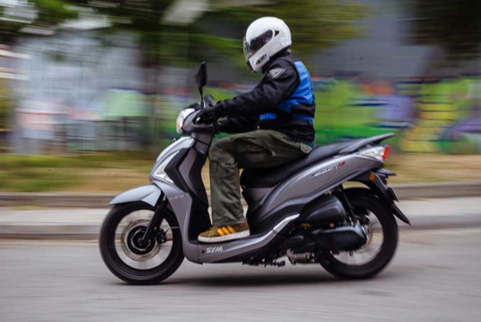 Moped sürmək üçün sürücülük vəsiqəsi tələb olunacaq | FED.az