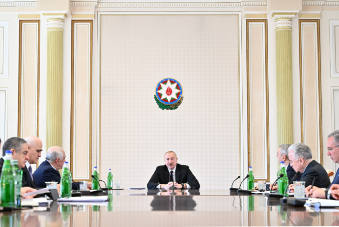 Prezident: "10 su anbarının yenidən qurulması layihəsi icra edilir"