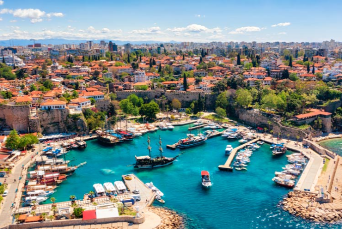 İki ayda Antalyaya 500 minədək - TURİST GƏLİB | FED.az