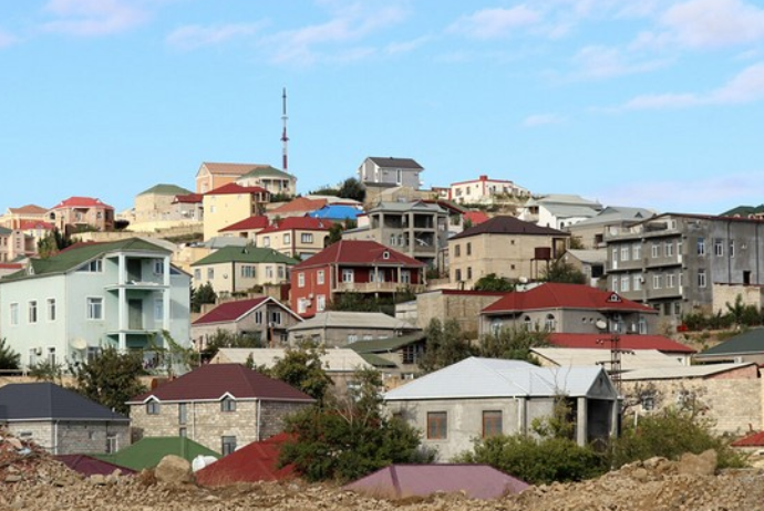 Sənədsiz evlərlə bağlı problemin həlli üçün hansı işlərin görüldüyü - AÇIQLANDI | FED.az