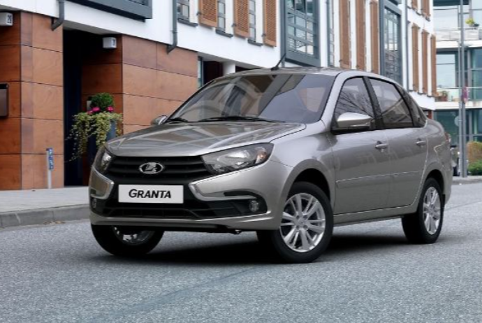 Azərbaycana maşın daşıyırlar - GÜNDƏ 290 AVTOMOBİL GƏTİRİLİR | FED.az