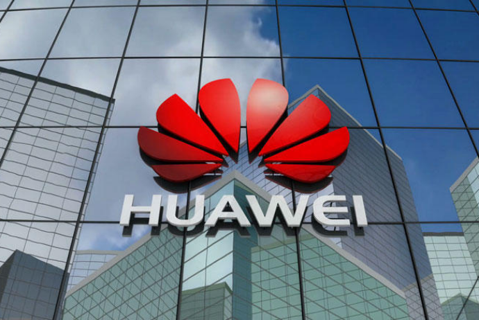 Huawei выходит на рынок автомобилей класса люкс | FED.az