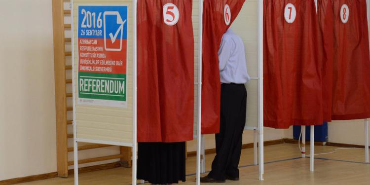 Первые итоги голосования на референдуме в Азербайджане | FED.az