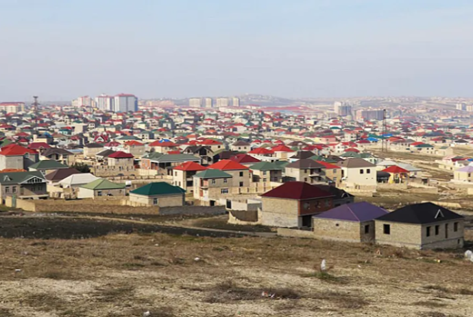 Azərbaycanda fərdi evlərin qiyməti ötən il yüksək səviyyədə stabil qalıb - QİYMƏTLƏR, CƏDVƏLLƏR | FED.az