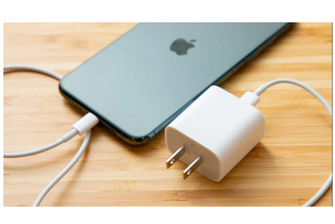 «Apple» şirkəti «adapter əməliyyatı»ndan - 6 MİLYARD DOLLARI NECƏ QAZANDI? – BİZNES TARİXİ | FED.az