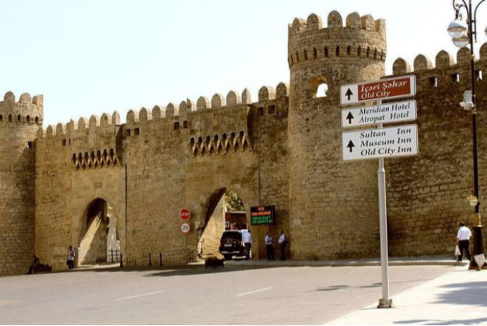 Sabahdan bu avtomobillər İçərişəhərə buraxılmayacaq | FED.az