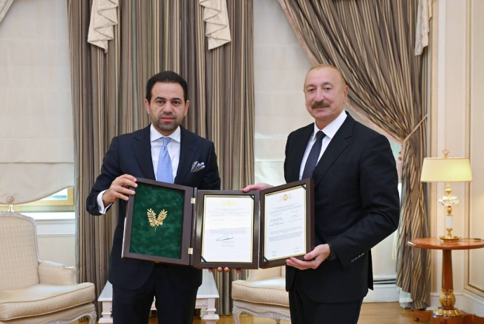 İlham Əliyevə “Zayed İnsan Qardaşlığı Mükafatı”nın sertifikatı təqdim edilib | FED.az
