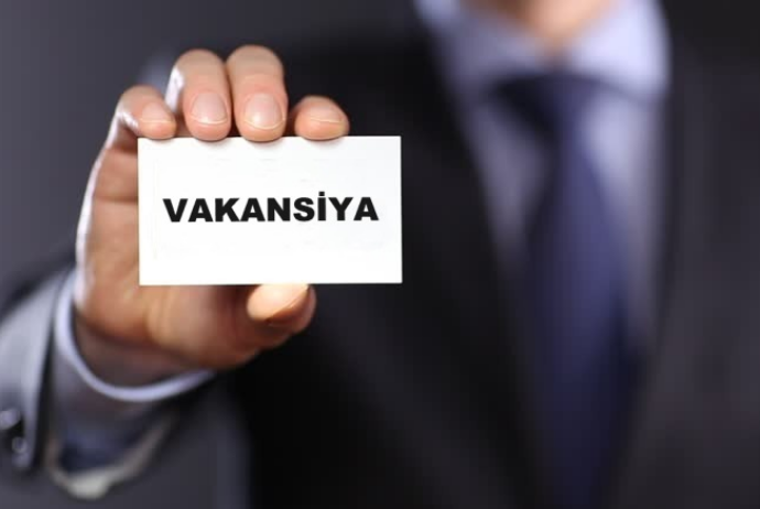 "Vision Academy" işçi axtarır - MAAŞ 800 MANAT - VAKANSİYA | FED.az