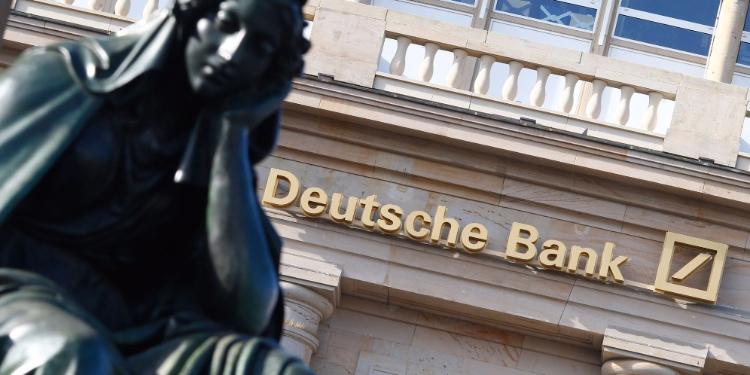 Deutsche Bank переведет 4 тыс сотрудников из Лондона | FED.az