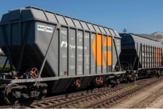 Ermənistana Rusiya taxılı daşıyan qatar - BİLƏCƏRİDƏN YOLA DÜŞÜB | FED.az