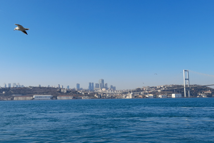 İstanbul Boğazı mina təhlükəsinə görə - BAĞLANIB | FED.az