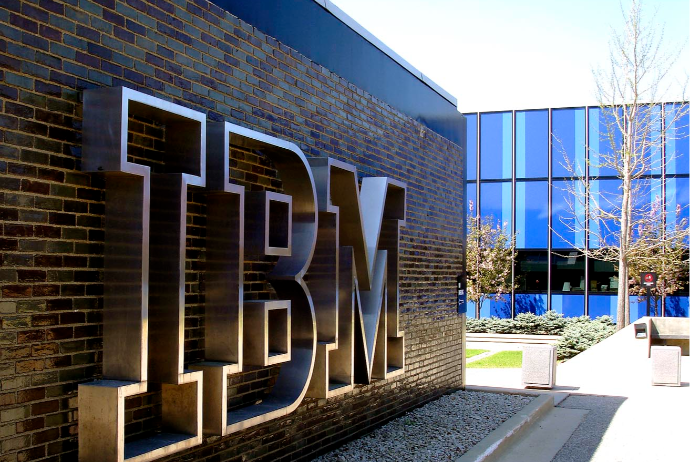 "Bloomberg": IBM 4 minə yaxın əməkdaşını - İŞDƏN ÇIXARACAQ | FED.az