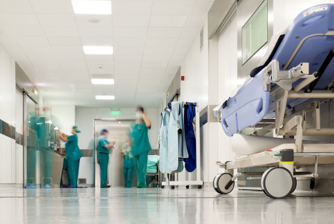 Səhiyyə naziri onkoloji xidmət üçün hansı özəl klinikalara lisenziya veriləcəyini açıqlayıb | FED.az