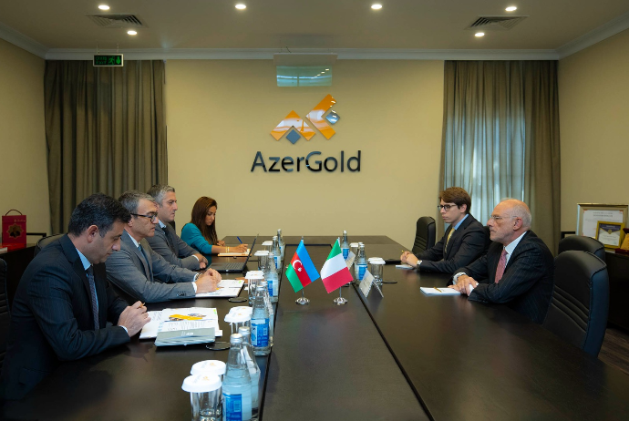 Закир Ибрагимов встретился с послом Италии в Азербайджане | FED.az