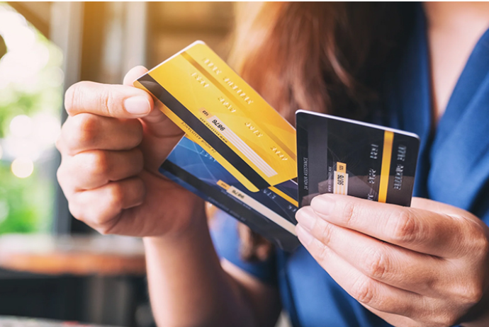 Hansı bankın kartları ilə benzin almaq daha sərfəlidir? – BANKLAR, «KƏŞBƏK»LƏR, SİYAHI (Fevral, 2026) | FED.az