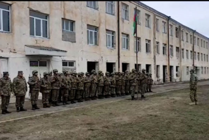 Gülablıda da Azərbaycan bayrağı qaldırıldı - FOTO | FED.az