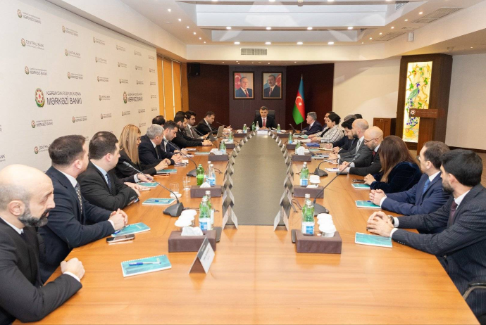 Azərbaycanda kapital bazarının gücləndirilməsi üzrə işlər müzakirə olunub | FED.az