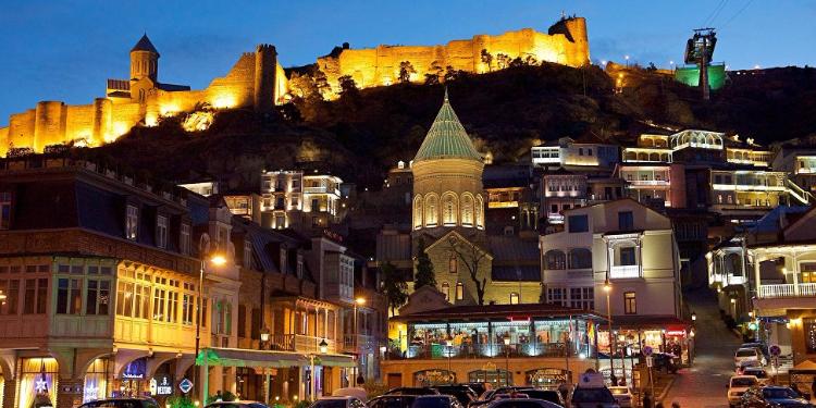 Gürcüstanın turizmdən aylıq gəliri 400 mln. dollara yaxınlaşır | FED.az
