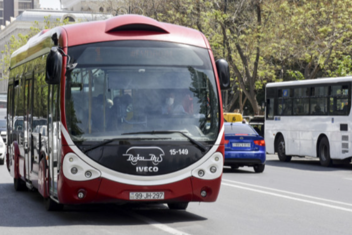 172 avtobus gecikir - SİYAHI | FED.az