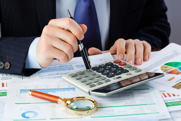 Azərbaycanda 12 bankın aktivləri - 1 MİLYARD MANATDAN ÇOXDUR | FED.az