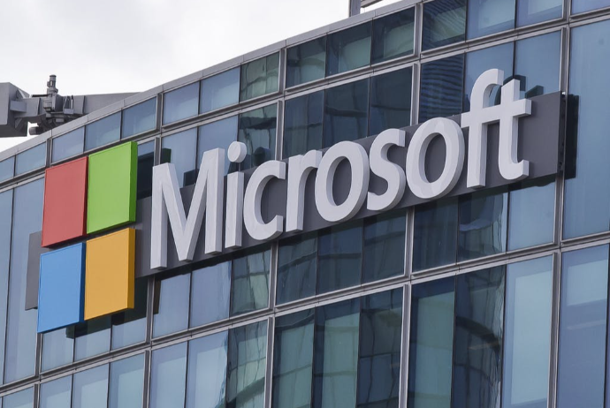 «Microsoft» ABŞ polisinə üztanıma texnoloogiyası verməkdən - İMTİNA EDİB | FED.az