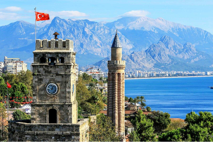 Türkiyənin turizm gəlirləri 53%, xərcləri isə - 2 DƏFƏDƏN ÇOX ARTIB | FED.az