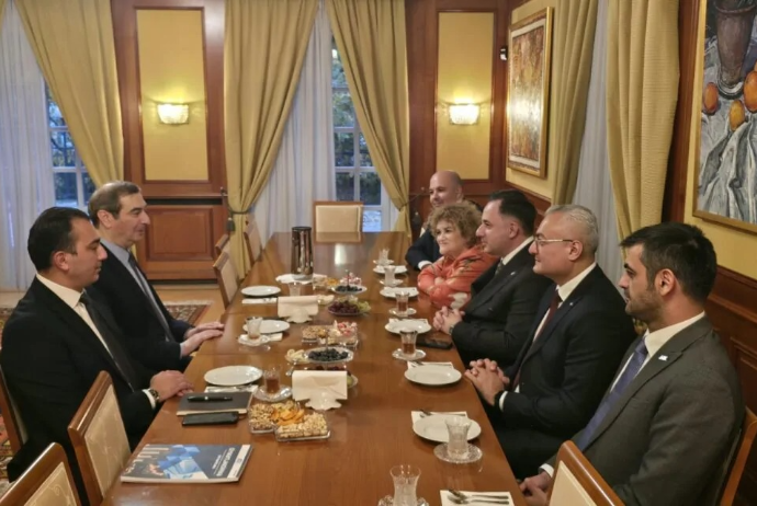 AQC rəhbərliyi Azərbaycanın Avstriyadakı səfiri ilə görüşüb | FED.az