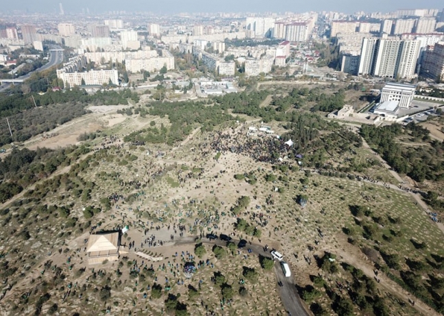 Bakıda böyük - PARK SALINIR | FED.az