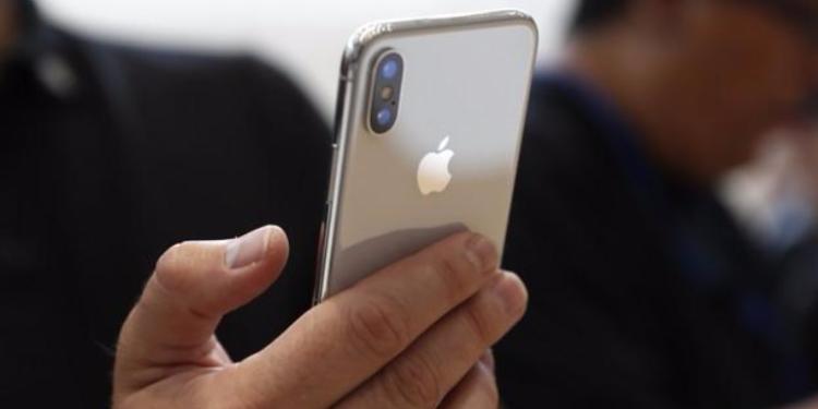 “iPhone X” “Apple” səhmlərini rekord həddə çatdırıb | FED.az