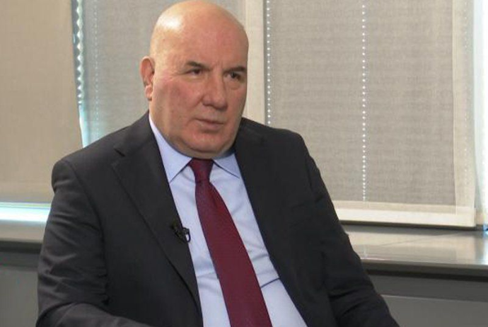 Elman Rüstəmov: "Sığortada uzun müddət yığılıb qalmış problemlər var" | FED.az