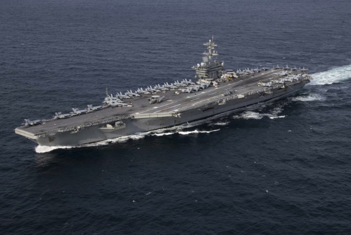 ABŞ-nin “Abraham Lincoln” təyyarədaşıyan gəmisi İranın raket hücumundan sonra geri çəkilib | FED.az