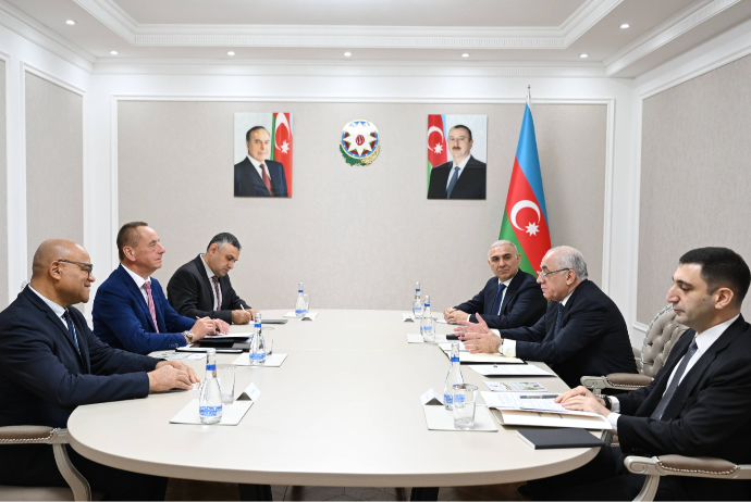 Əli Əsədov Beynəlxalq Kanoe Federasiyasının prezidenti ilə görüşüb | FED.az