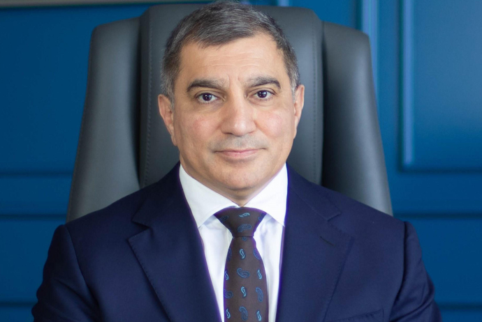 Azərbaycan İnvestisiya Holdinqin Baş icraçı direktoru Ruslan Əlixanov vəzifəsindən uzaqlaşdırıldı | FED.az