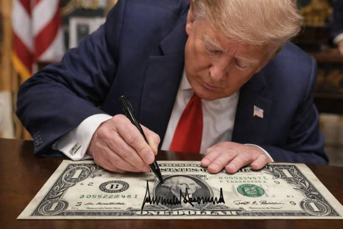 ABŞ dollarının üzərində Trampın imzası olacaq | FED.az