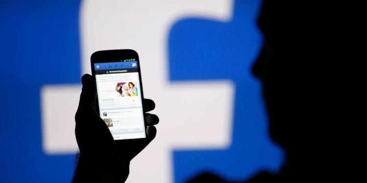 "Facebook" statuslarını silmək mümkün olmayacaq - EHTİYATLI OLUN | FED.az
