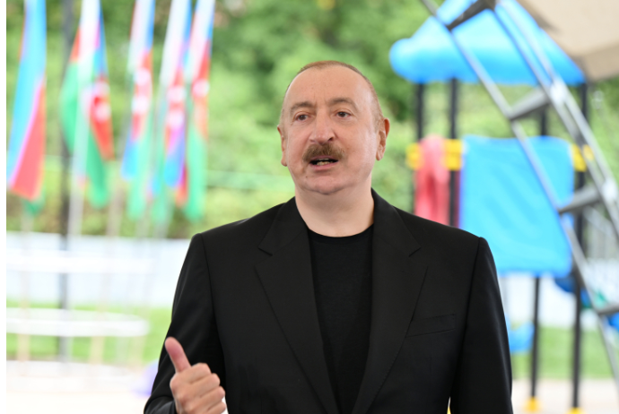 “Deyirdim ki, burada yaşayın, sizə söz deyən olmayacaq” | FED.az